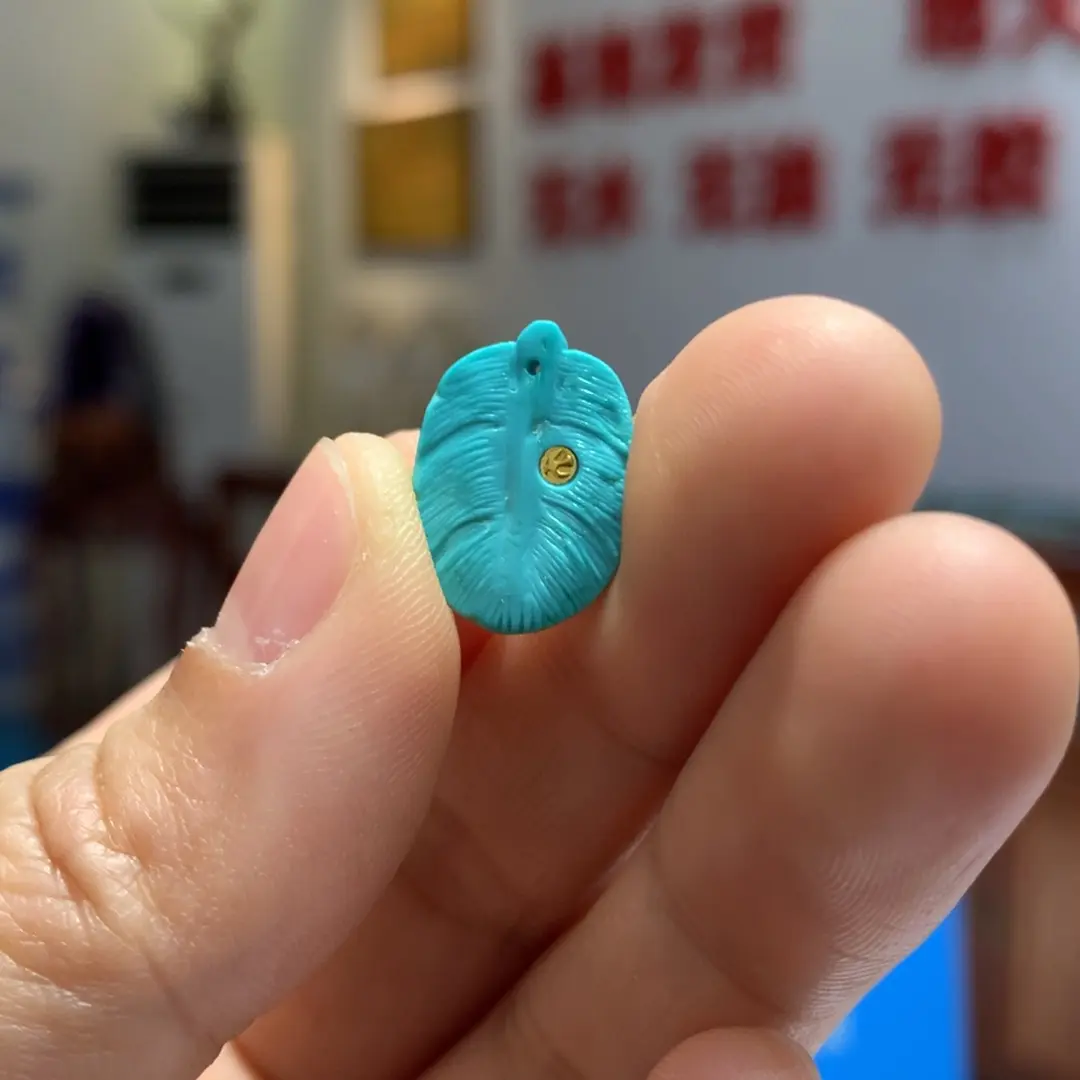 绿松石配饰未镶嵌