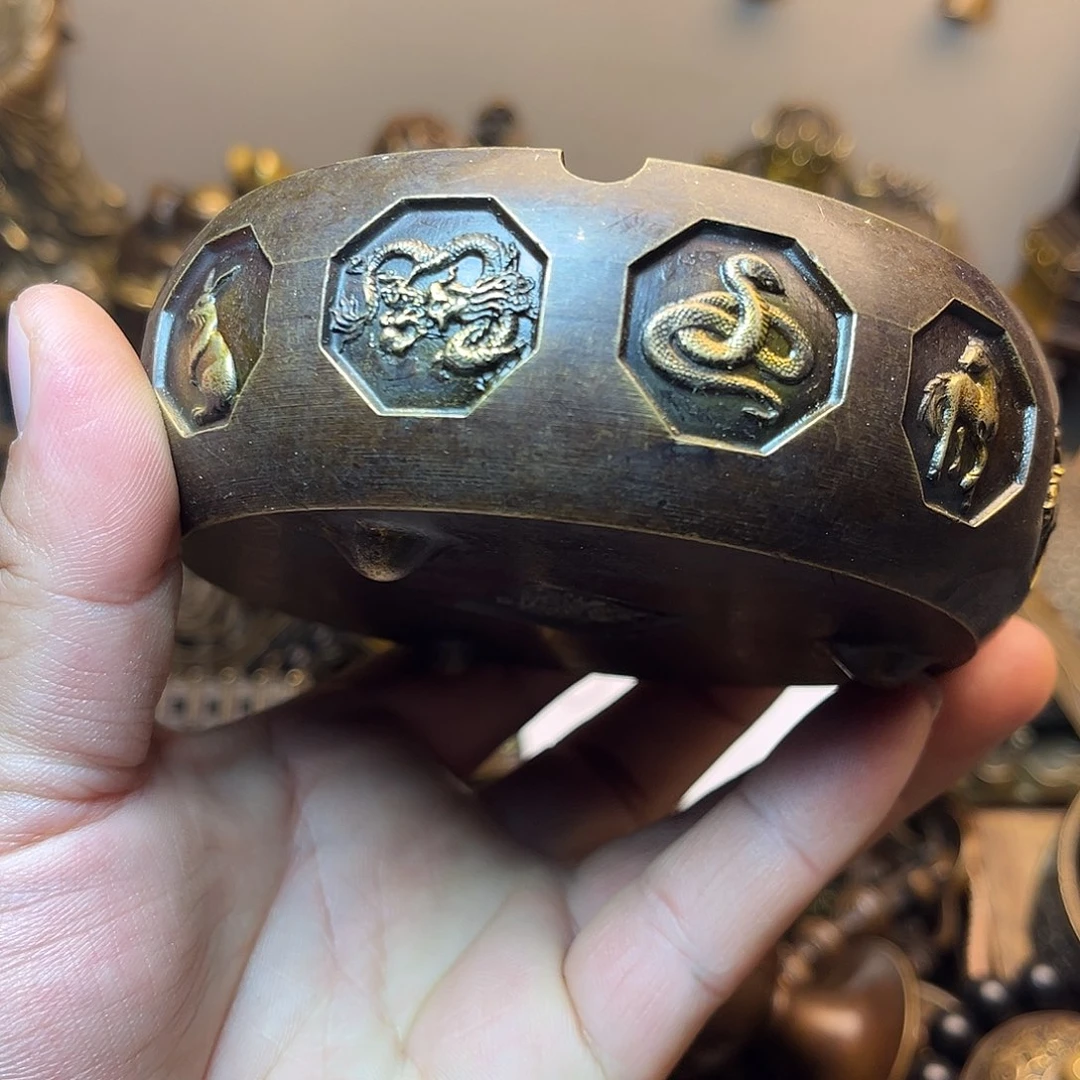 精美铜器工艺品等