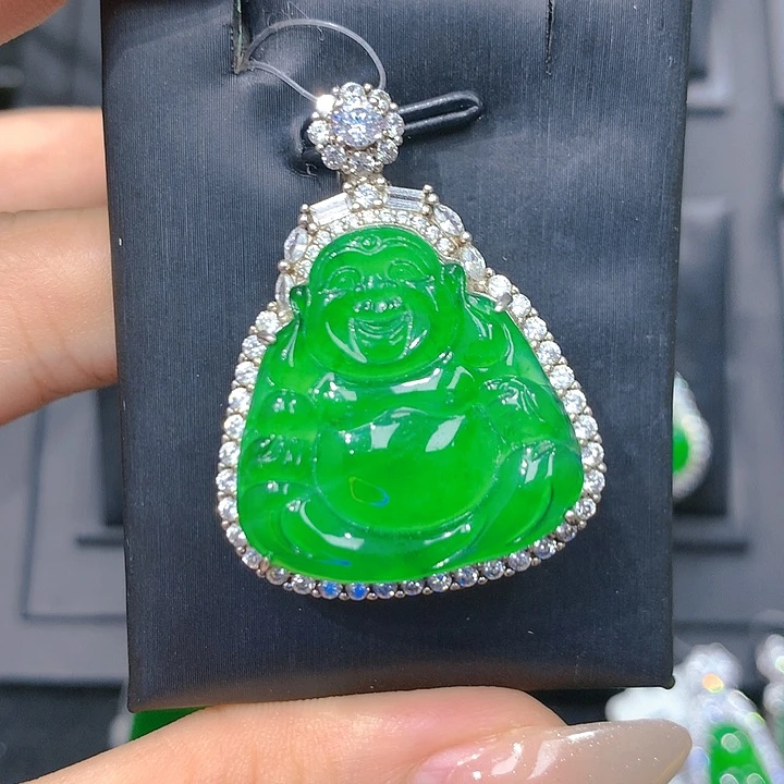 颈饰银S925镶嵌翡翠元气