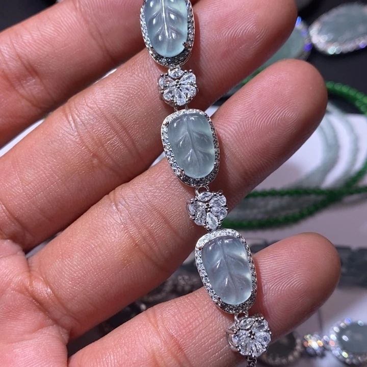 翡翠未镶嵌颈饰天然翡翠