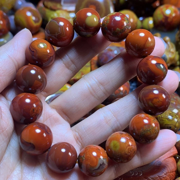 玛瑙/玉髓战国红手串未镶嵌无**?