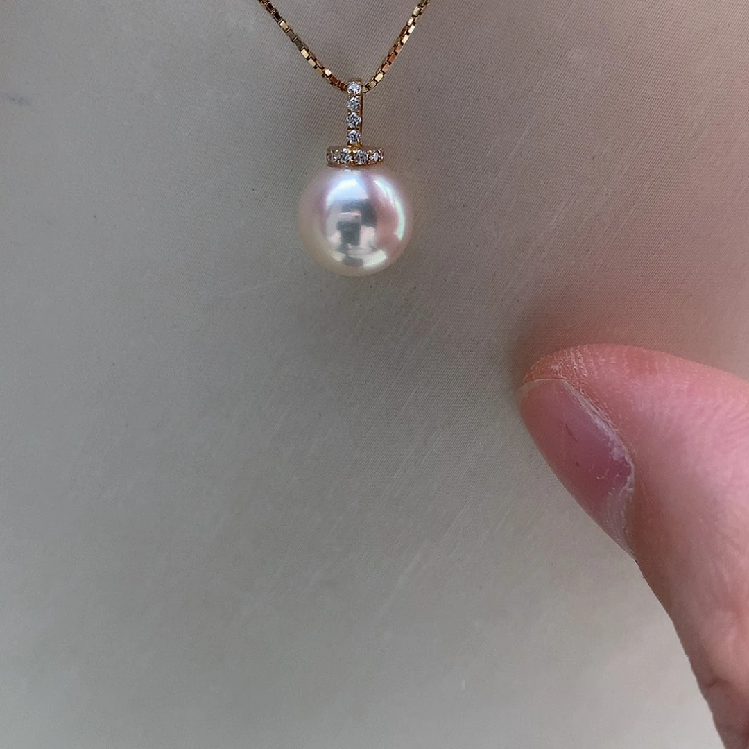 吊坠(赠链)18K金镶嵌海水珍珠8-8.5mm ak奶嘴