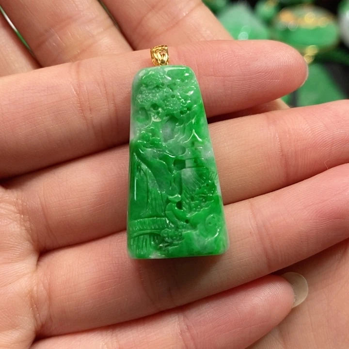 颈饰未镶嵌翡翠吊坠