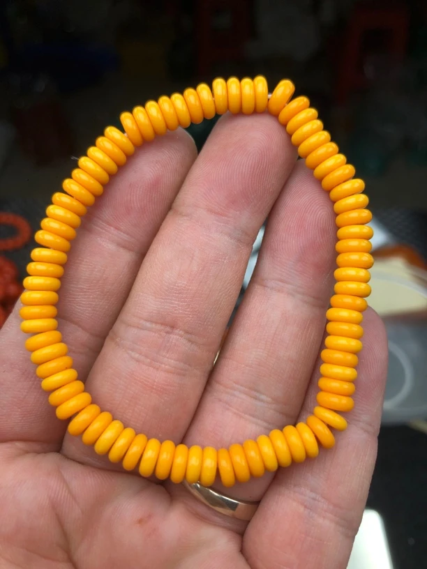 211黄龙玉隔片6mm手串