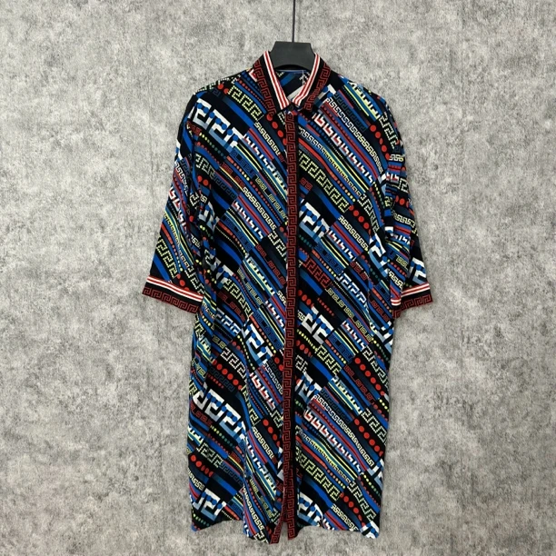 95新 VERSACE/范思哲 范思哲满印花纹真丝连衣裙