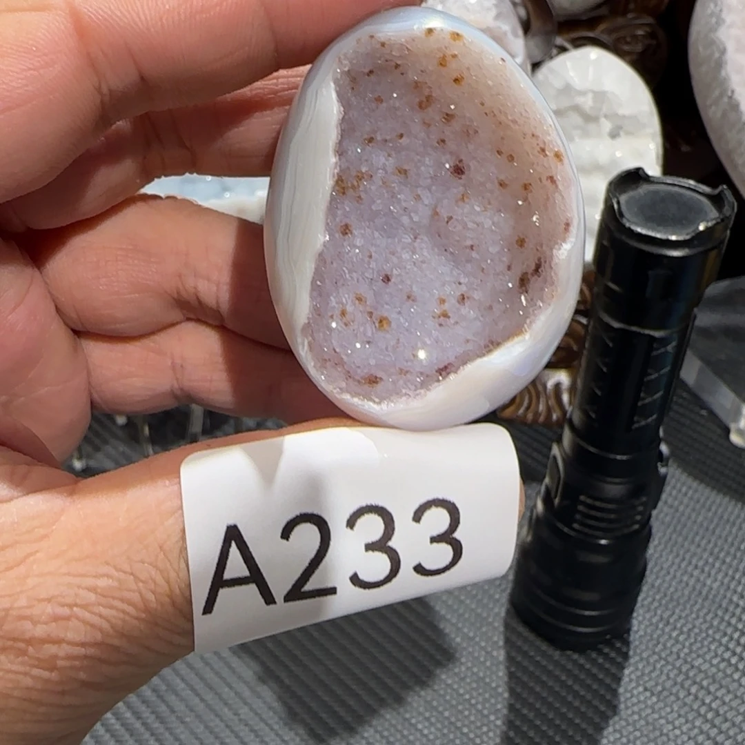 玛瑙/玉髓珠宝奇石未镶嵌精**?