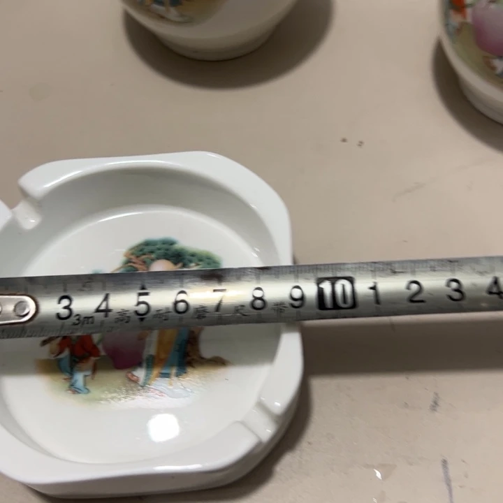 瓷片陶瓷制品烟灰缸