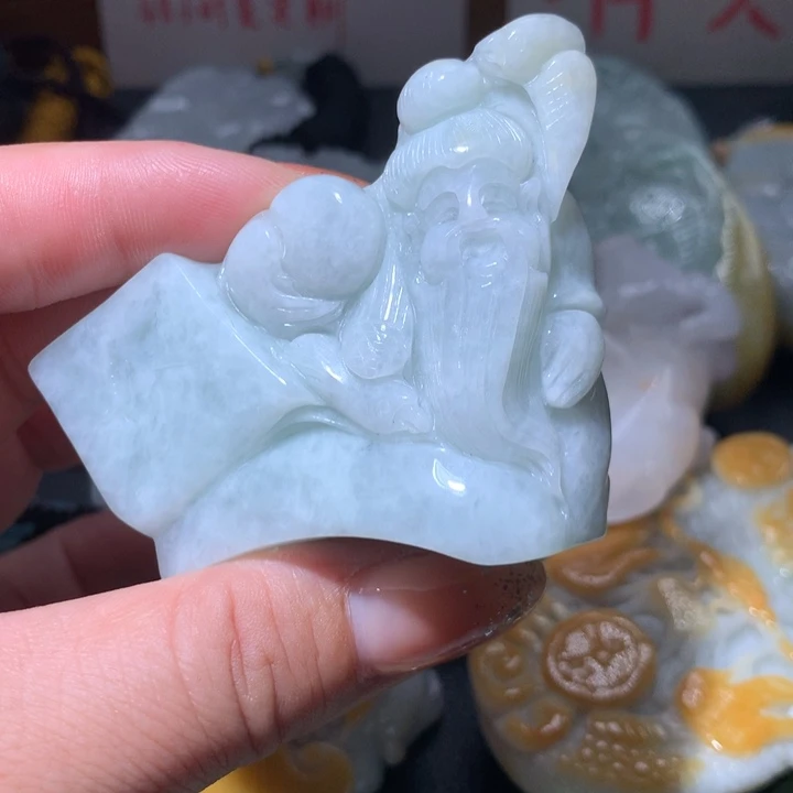 翡翠未镶嵌颈饰保真天然A货翡翠