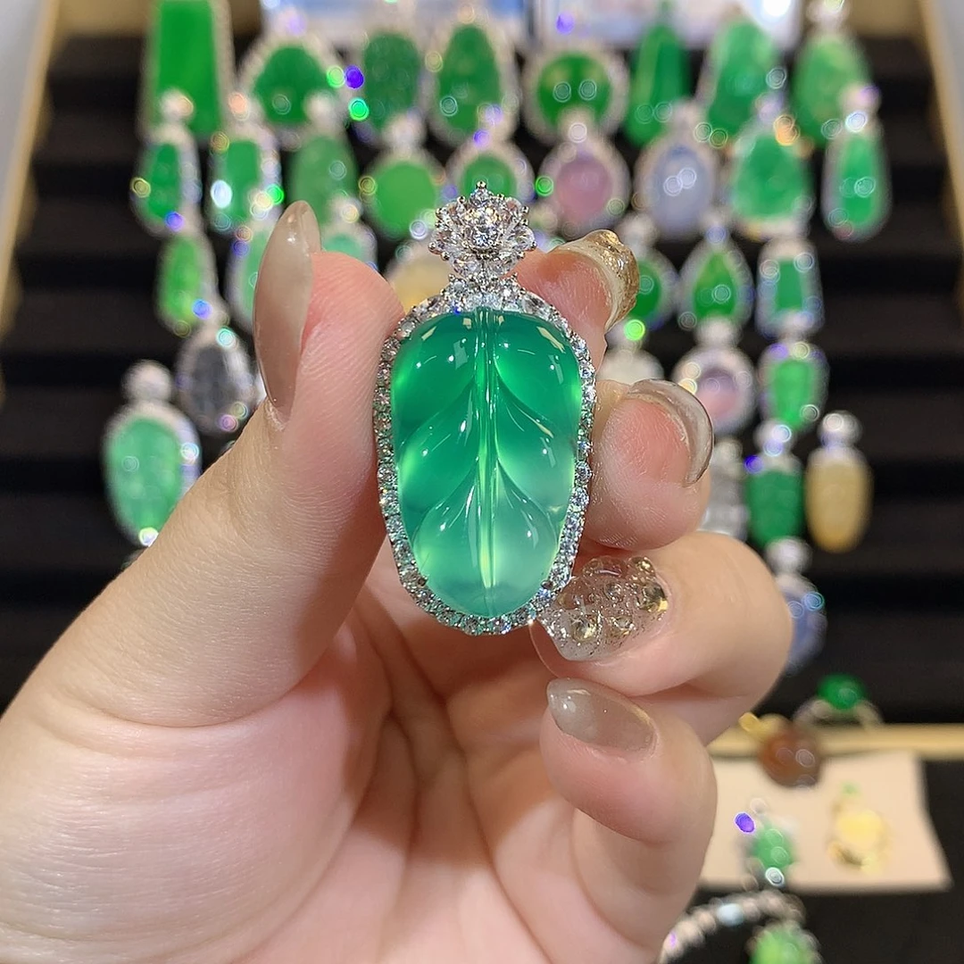 玛瑙/玉髓银S925镶嵌颈饰