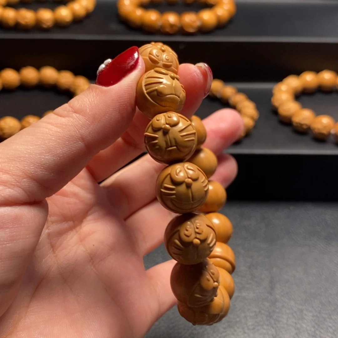 猴头核桃手串城****机器猫14