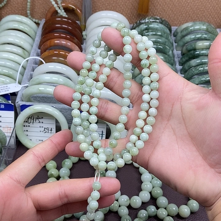 蛇纹石玉未镶嵌手链