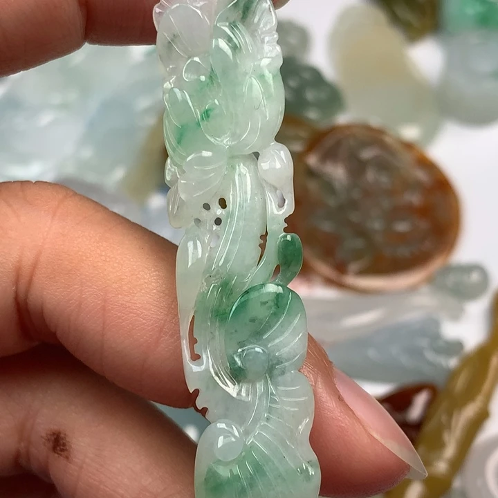 颈饰未镶嵌翡翠翡翠