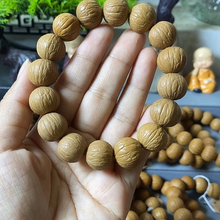 猴头核桃手串聚宝盆