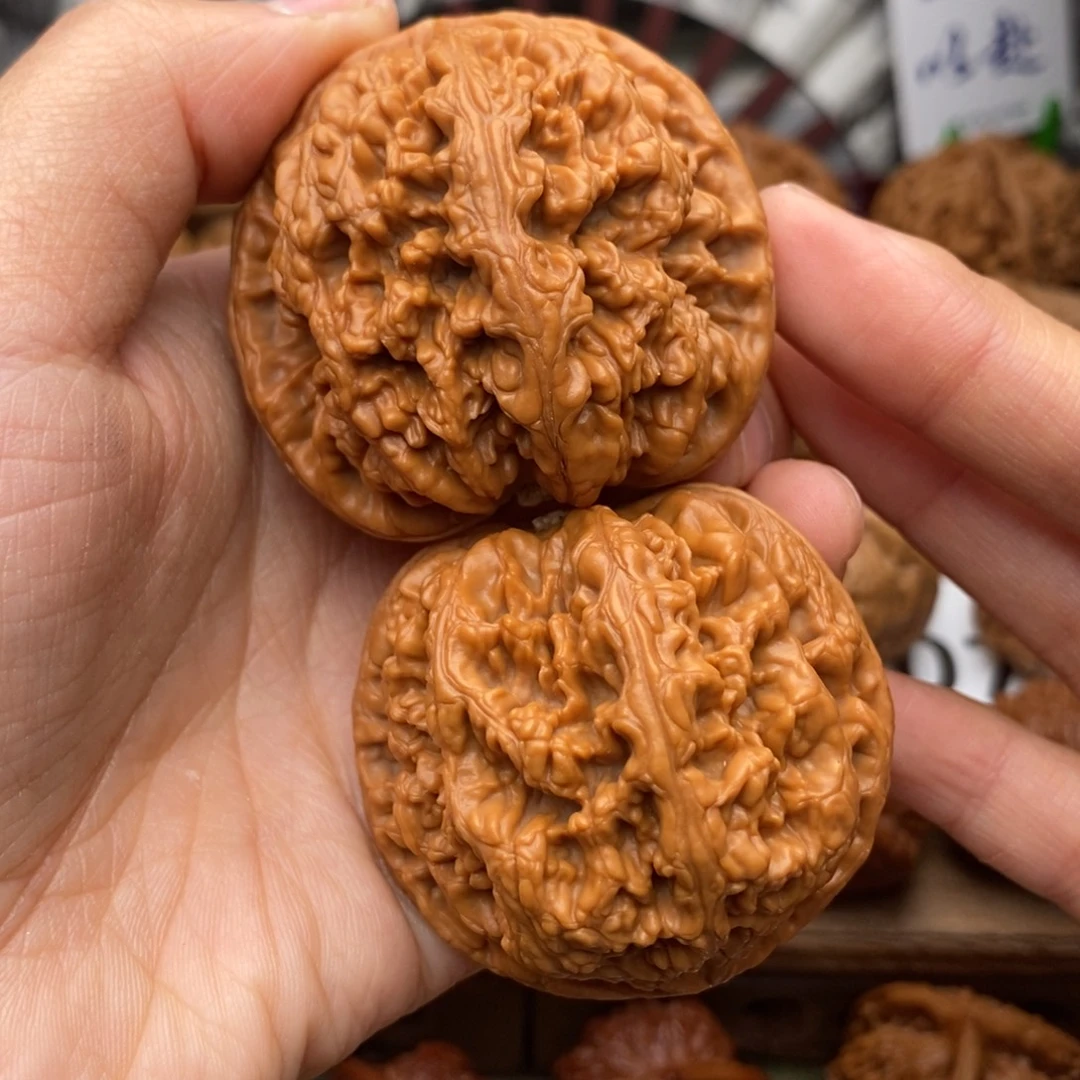 把件文玩核桃734号48粗筋