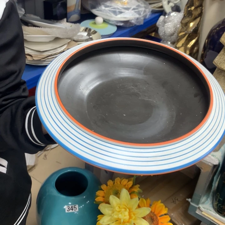 摆件i****O陶瓷艺术。。。。。。