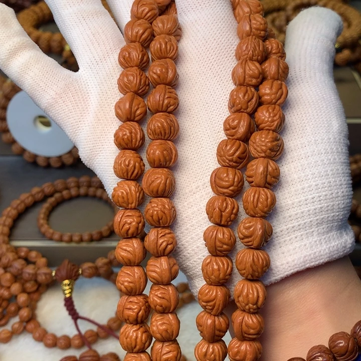 随****桃核手串秦岭龙纹