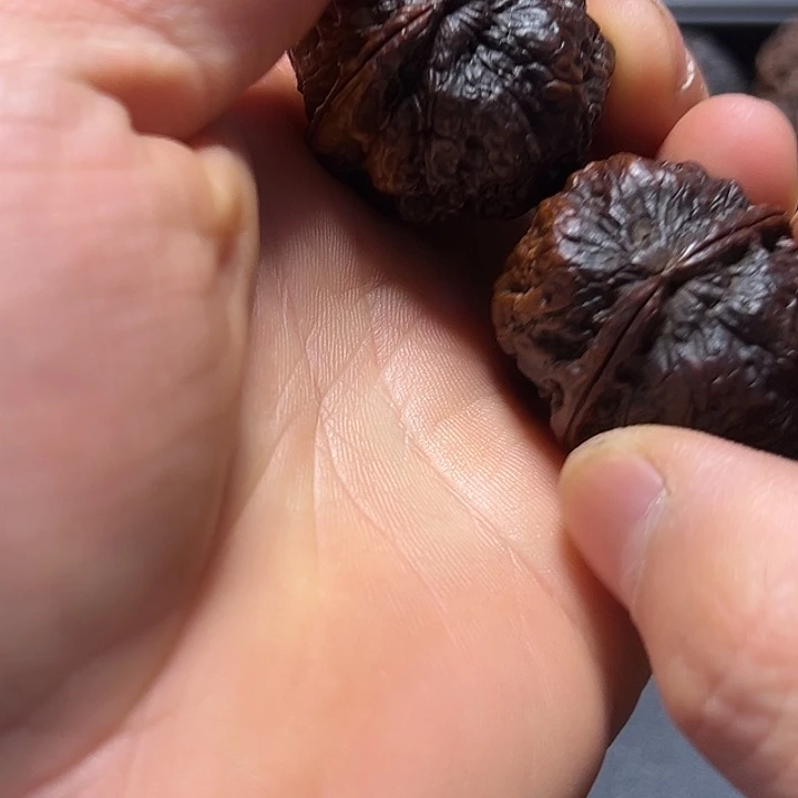 文玩核桃把件B九五玄包36mm