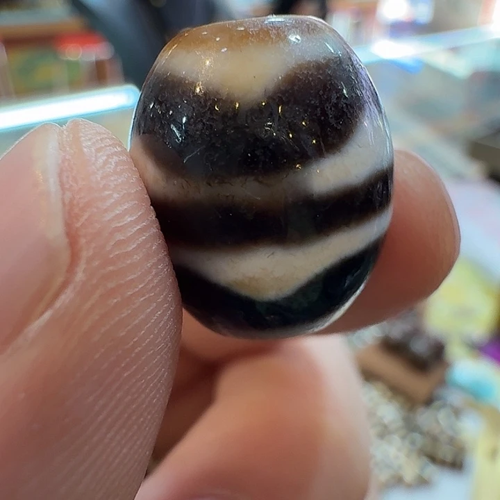 我***。玛瑙/玉髓合金颈饰