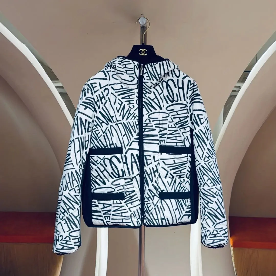 99新 Chanel/香奈儿 21N滑雪系列黑色涂鸦双面穿连帽羽绒服40码