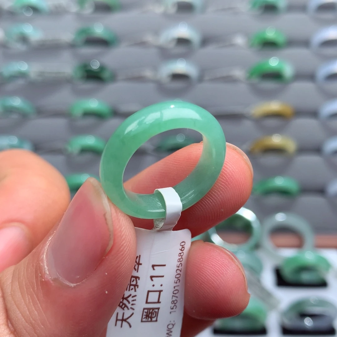 翡翠戒指未镶嵌天然