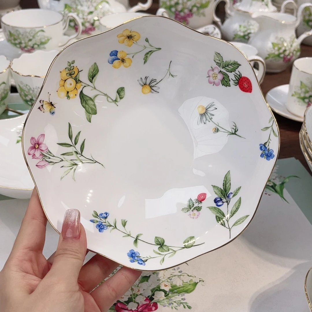 【闪购商品】瓷片碗碗———————