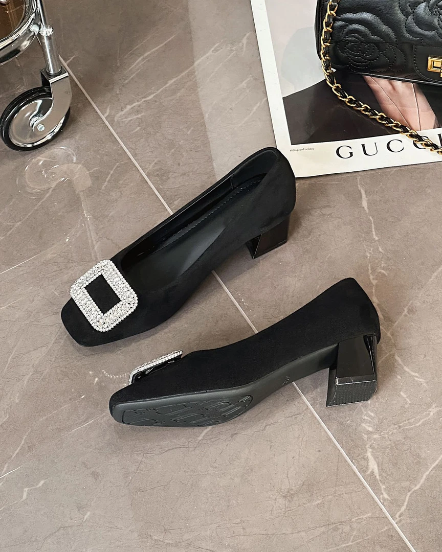 新款婚礼季节粗跟时尚高跟方钻鞋82510