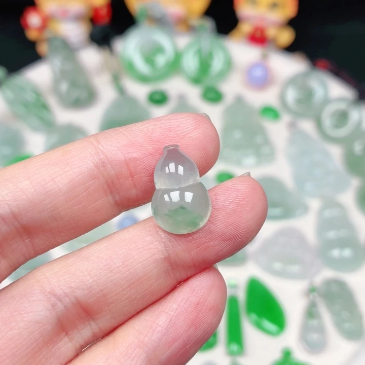 颈饰未镶嵌翡翠缅甸天然A货翡翠