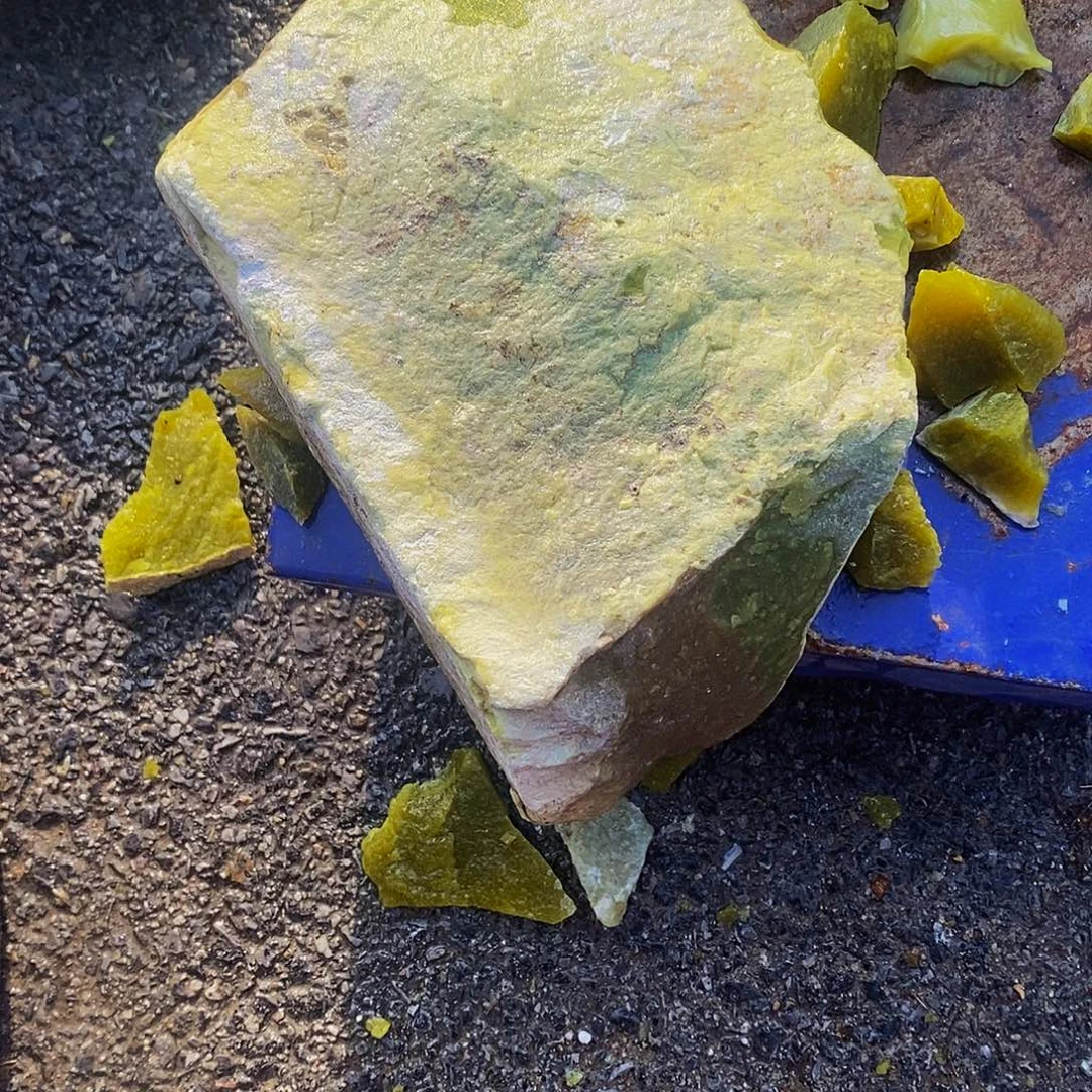 品***道岫玉未镶嵌岫玉原石奇石摆件