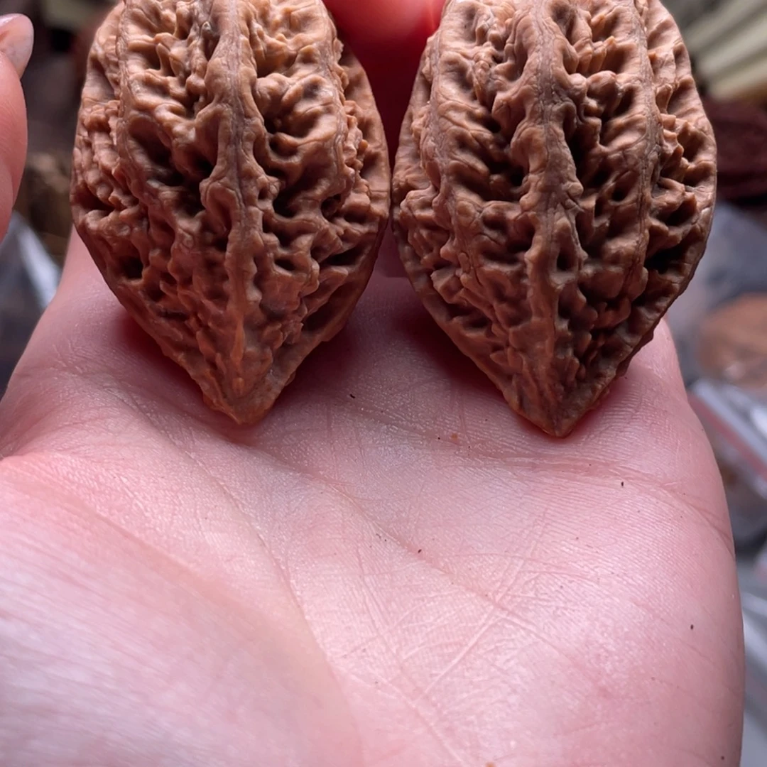 文玩核桃把件楸刀鱼47花皮