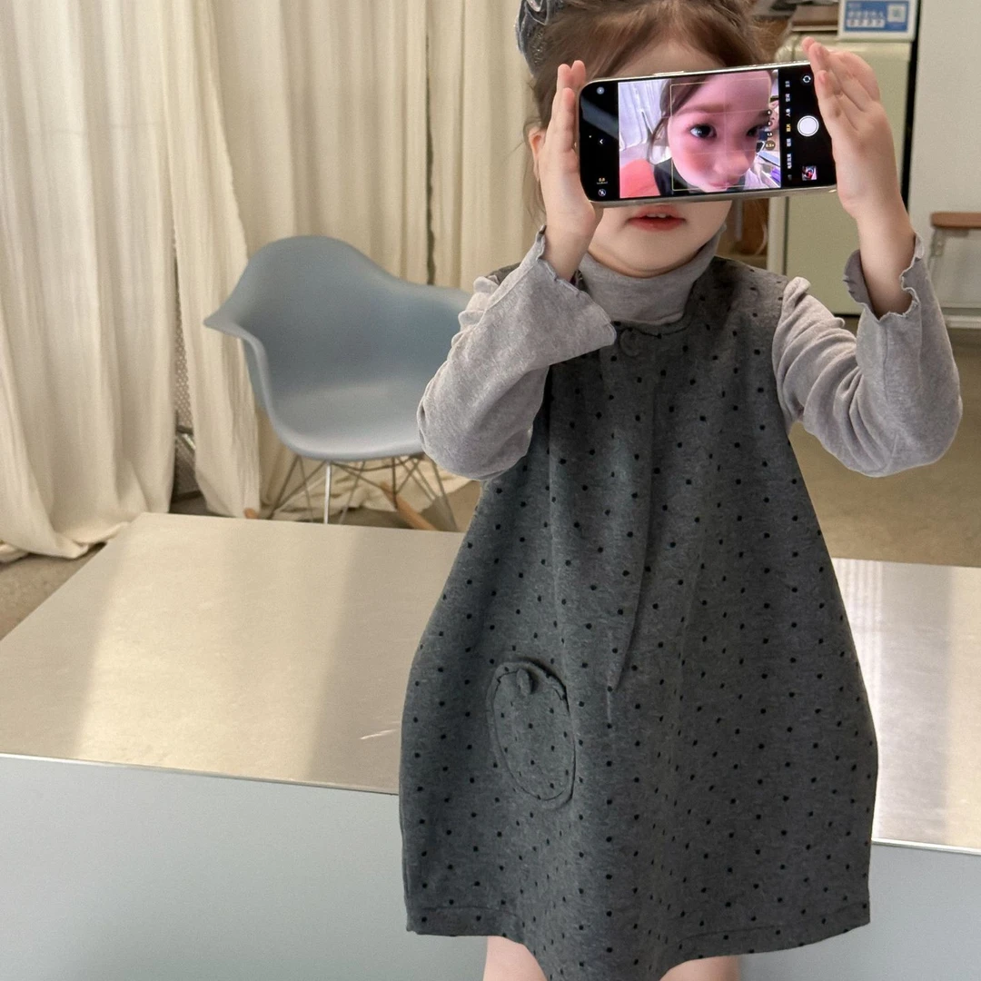 小思家2025秋季新款女童韩版洋气百搭半高领打底衫波点背心裙套装