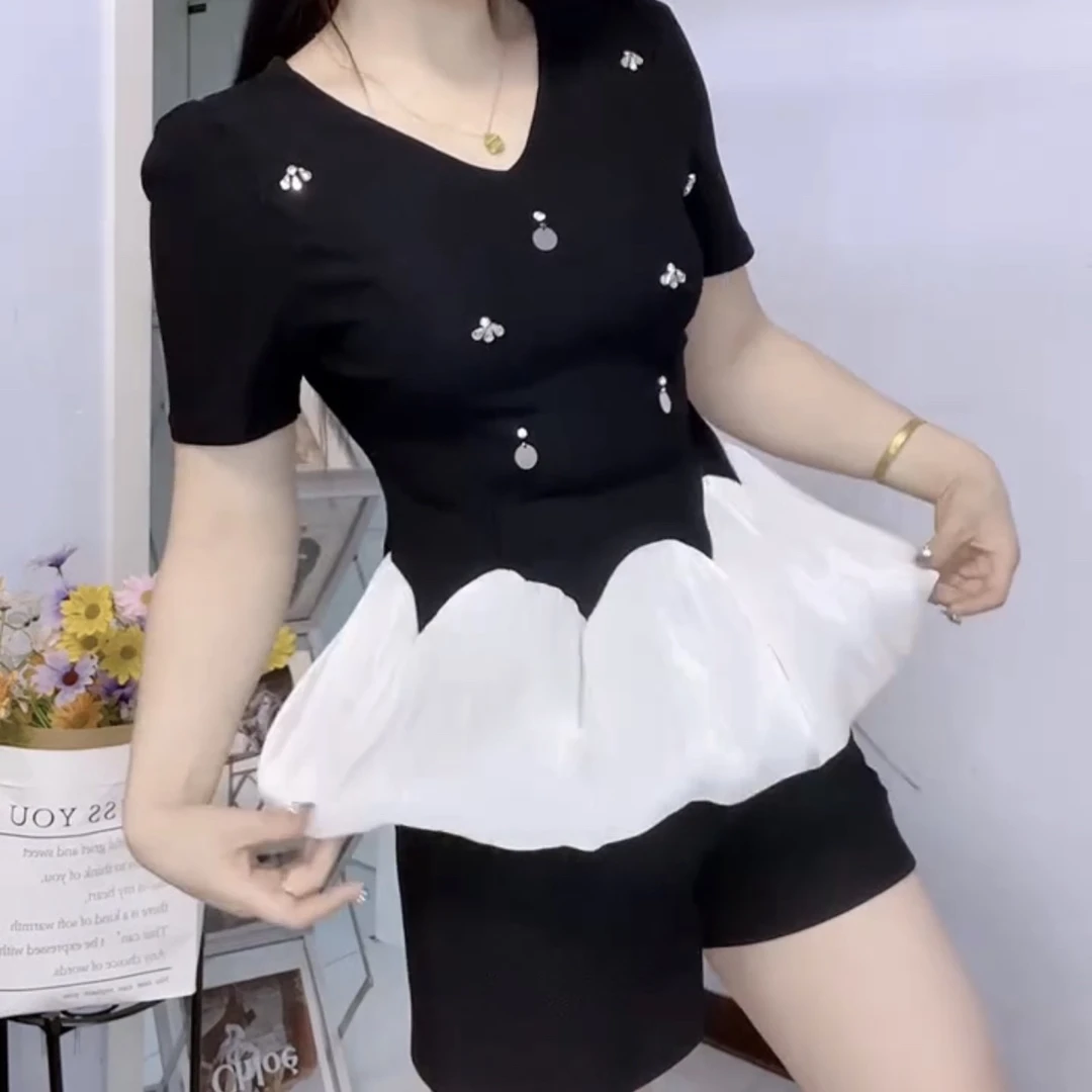 时尚洋气网纱靓饰拼接短袖上衣搭配短裤套装