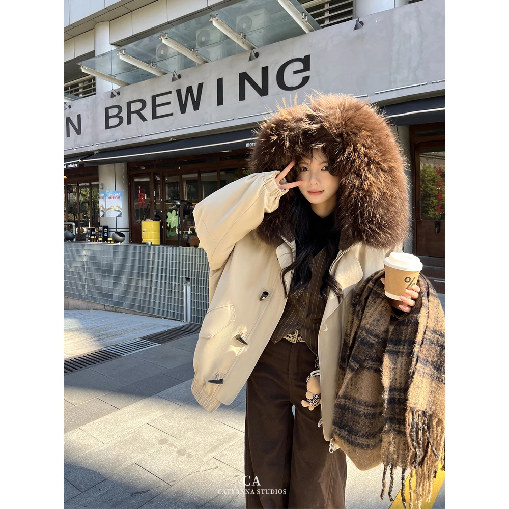 VUMP『酷貉派克』设计感牛角扣派克羽绒服女短款秋冬季新款皮草大衣