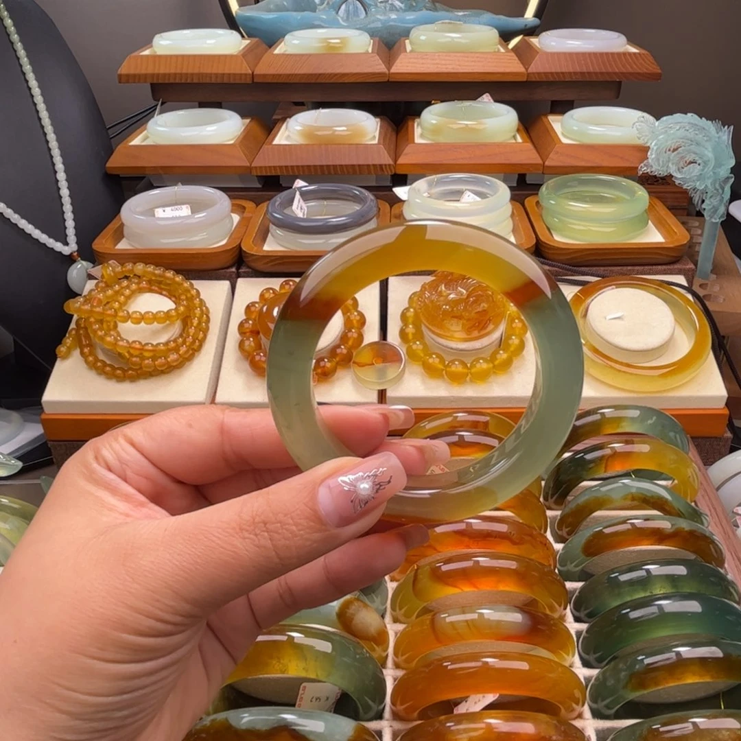 蛇纹石玉未镶嵌57-58