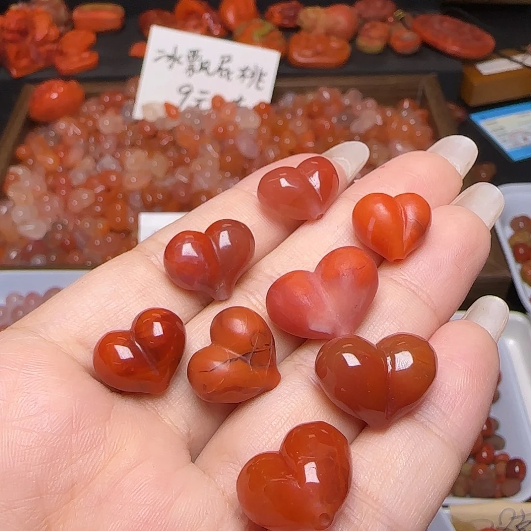 南红玛瑙未镶嵌颈饰