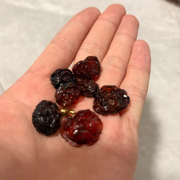 天然净水血珀牡丹花吊坠 M418—多样性发一件