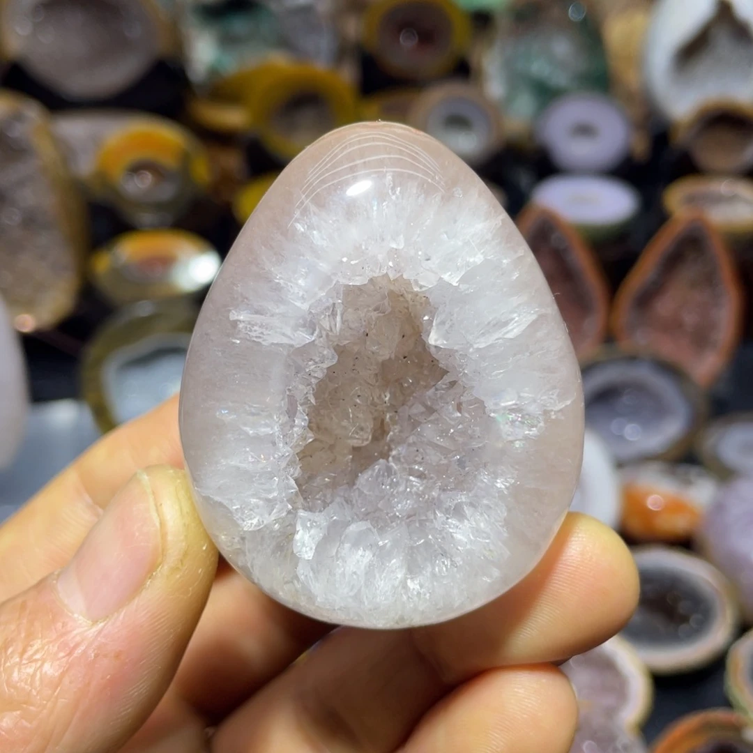 水晶大型摆件未镶嵌