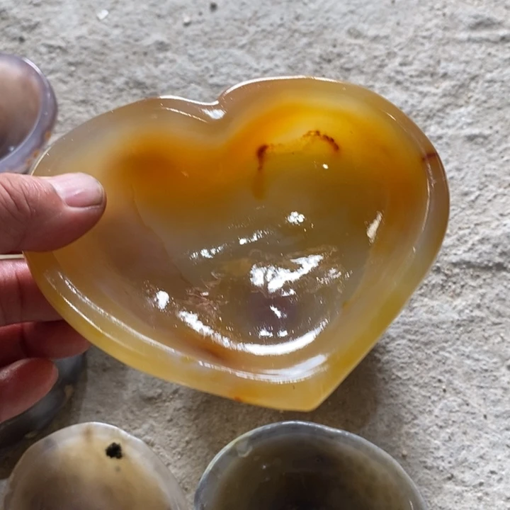 未镶嵌玛瑙/玉髓珠宝奇石