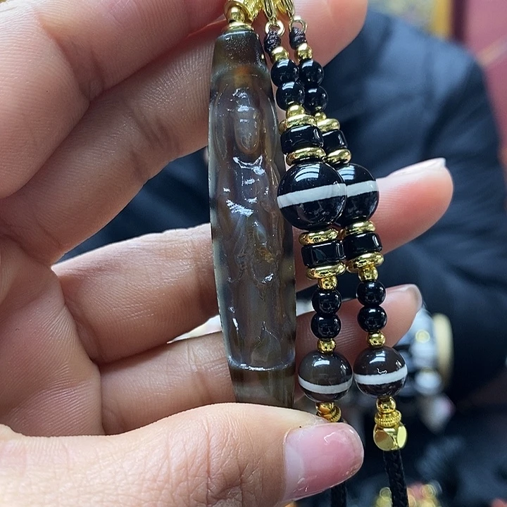 玛瑙/玉髓合金颈饰