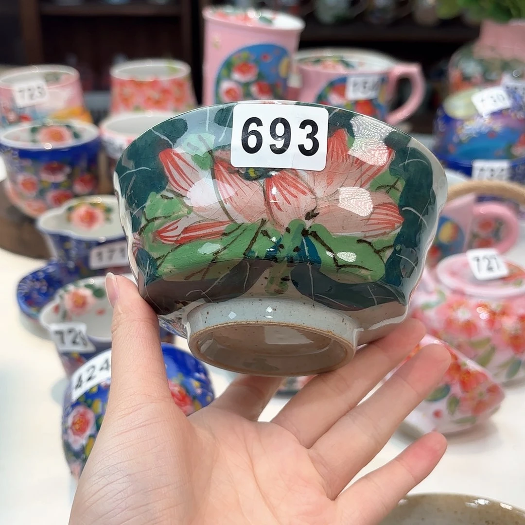 瓷片兔兔好可爱呀