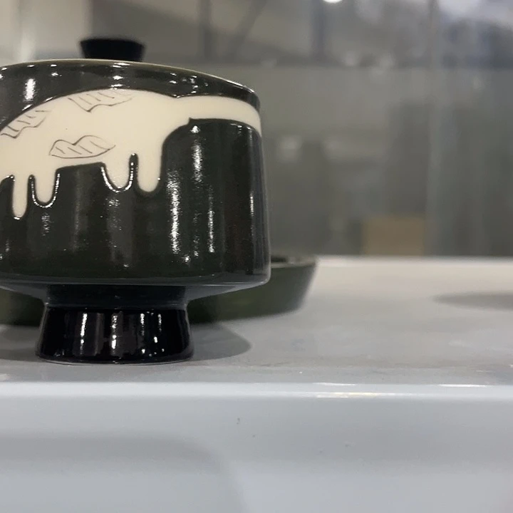 扭扭捏捏扭扭捏捏那你呢