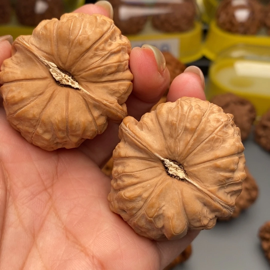 木质类文玩核桃南瓜墩