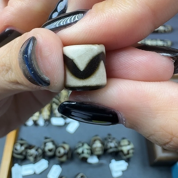 玛瑙/玉髓手串 锁骨链 吊坠 配珠未镶嵌