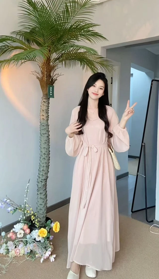 AN.XIN【少女专属色】 甜妹必备～裸粉星闪V领两件套连衣裙113