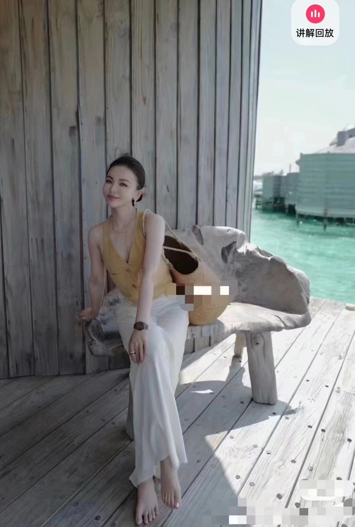 素心若雪醋酸白半裙