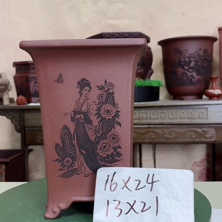 紫砂花盆刻绘仕女