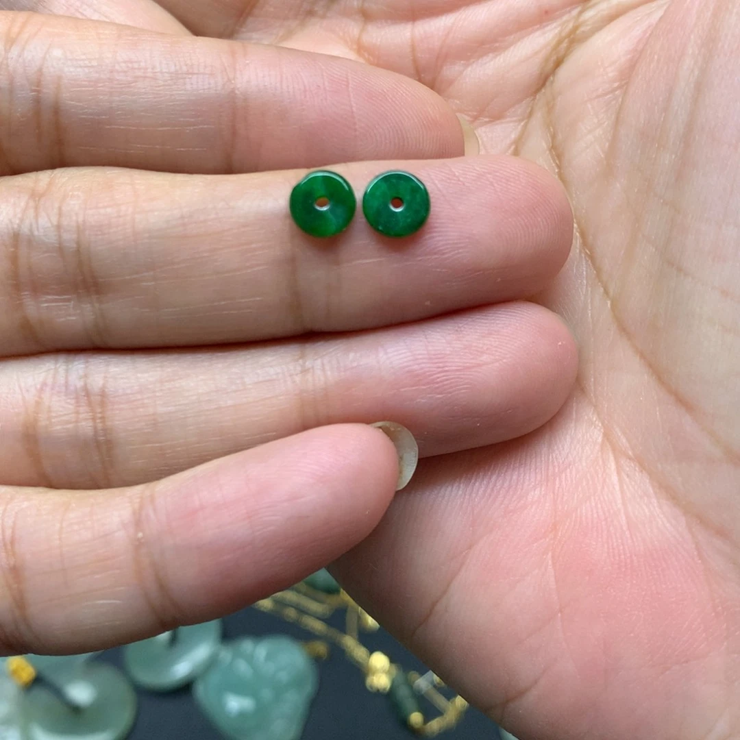 吊坠(不含链)未镶嵌翡翠有纹裂