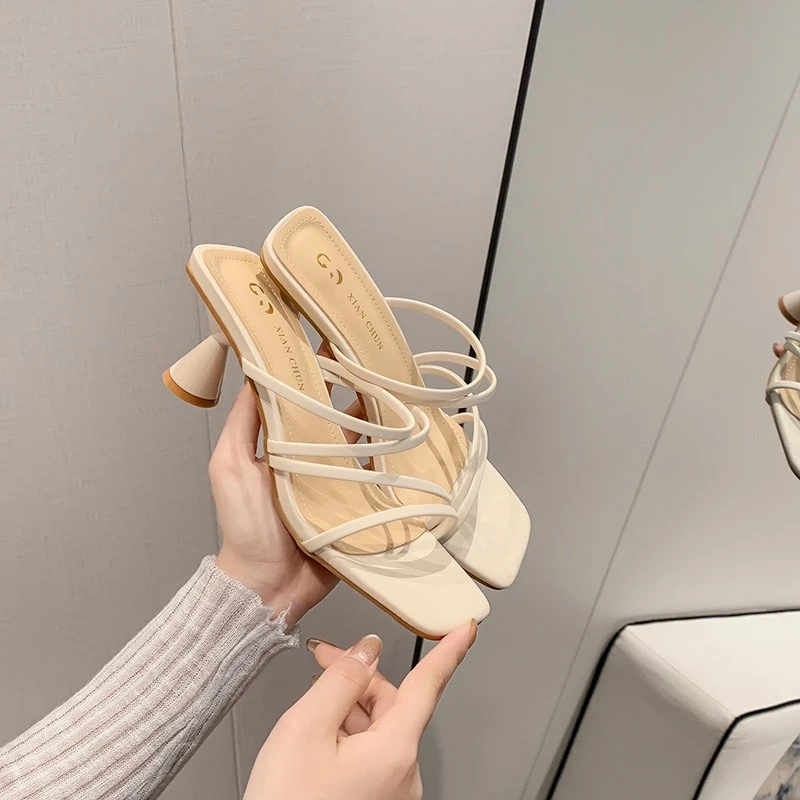 KNJ145定制31码外穿拖鞋女2025夏季新款方头细跟两穿仙女风凉拖鞋