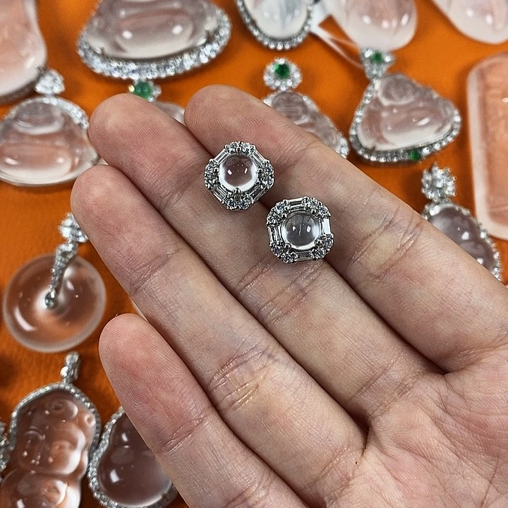 小***ﾉ石英质玉合金颈饰