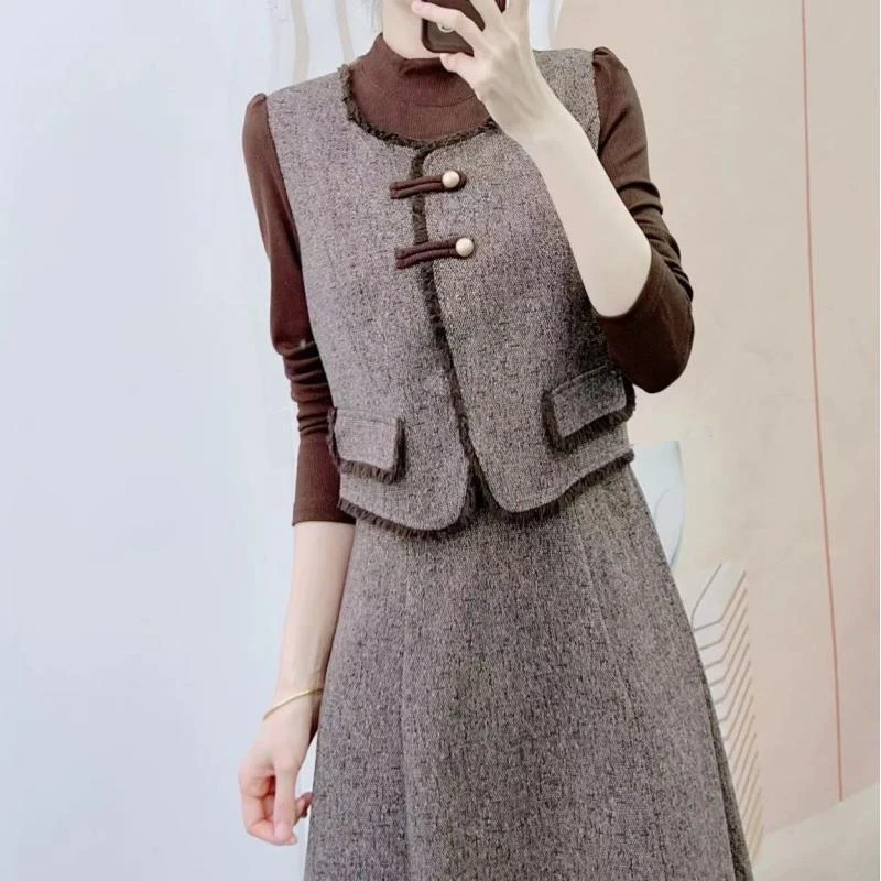 【Y3673】新款时尚气质简约显瘦拼接假两件长袖连衣裙