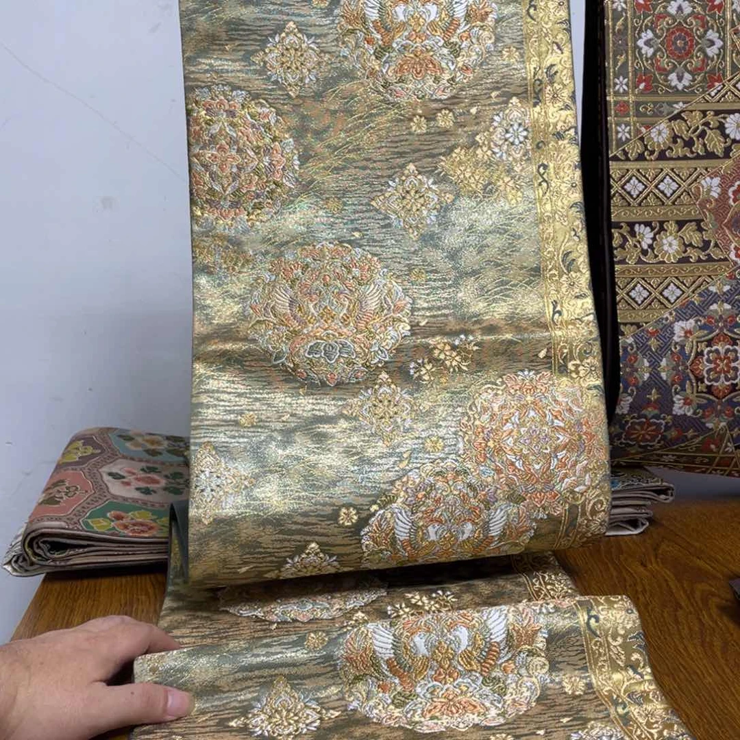 织绣织锦，织锦，织锦